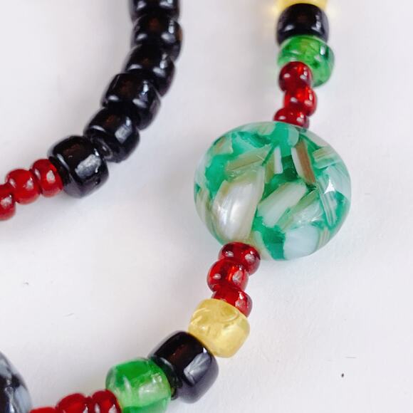 VTG 90s Mosaic Glass Beaded Necklace Red Yellow Green Afrocentric Boho Style - Picture 2 of 11